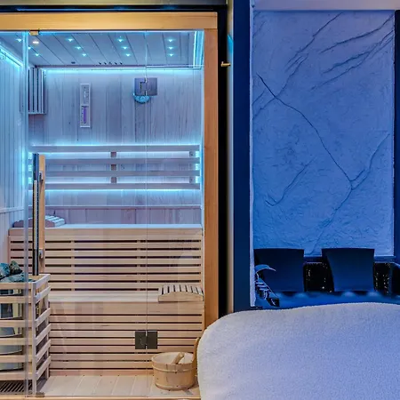 Le Celeste - Romantique Immersive Climatisee, Sauna Et Privatif Hodinový hotel Lesparre-Médoc