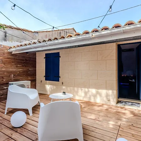 Hodinový hotel Le Celeste - Romantique Immersive Climatisee, Sauna Et Privatif *